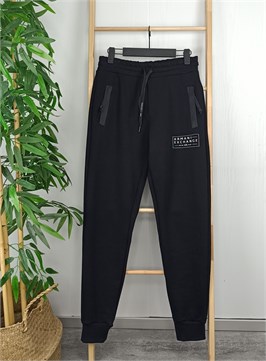 {{productViewItem.photos[photoViewList.activeNavIndex].Alt || productViewItem.photos[photoViewList.activeNavIndex].Description || 'Костюм спортивный'}}