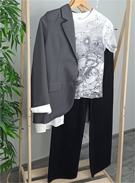 {{productViewItem.photos[photoViewList.activeNavIndex].Alt || productViewItem.photos[photoViewList.activeNavIndex].Description || 'Джинсы WIDE LEG'}}