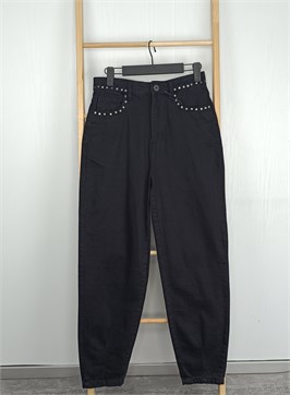 {{productViewItem.photos[photoViewList.activeNavIndex].Alt || productViewItem.photos[photoViewList.activeNavIndex].Description || 'джинсы'}}