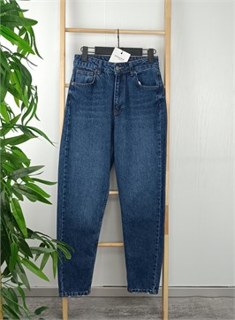 {{productViewItem.photos[photoViewList.activeNavIndex].Alt || productViewItem.photos[photoViewList.activeNavIndex].Description || 'Джинсы'}}