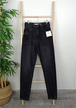 {{productViewItem.photos[photoViewList.activeNavIndex].Alt || productViewItem.photos[photoViewList.activeNavIndex].Description || 'Джинсы Boyfiend'}}