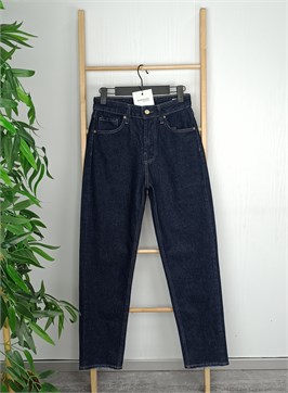 {{productViewItem.photos[photoViewList.activeNavIndex].Alt || productViewItem.photos[photoViewList.activeNavIndex].Description || 'Джинсы Mom Slim'}}